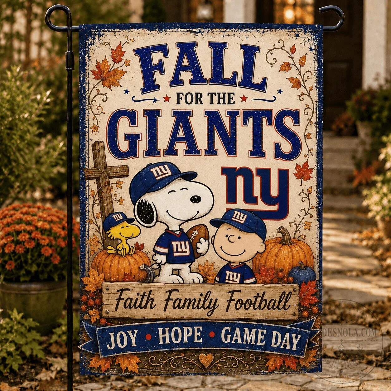 New York Giants Snoopy Fall For The Giants Faith Family Football Flag